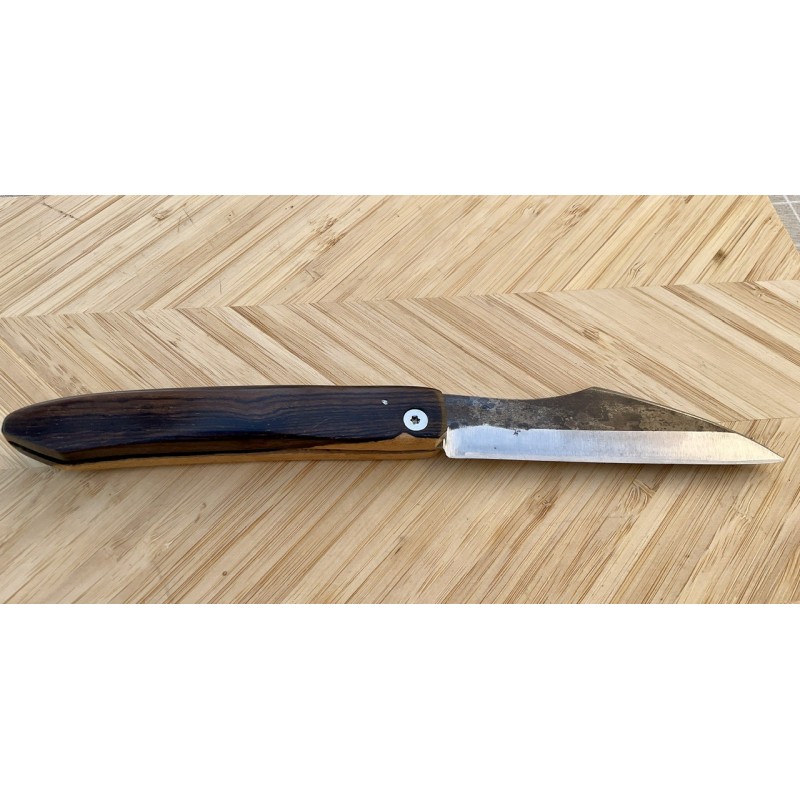 Couteaux Parcevaux, des couteaux du quotidien. Belupapa
