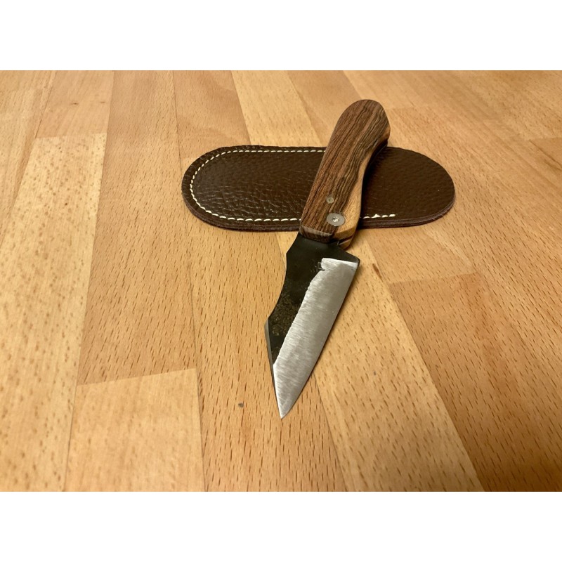 Couteaux Parcevaux, des couteaux du quotidien. Belupapa