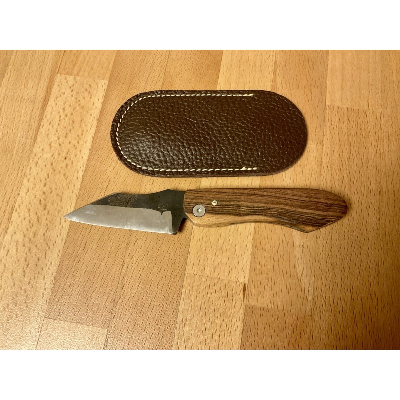 Couteaux Parcevaux, des couteaux du quotidien. Belupapa