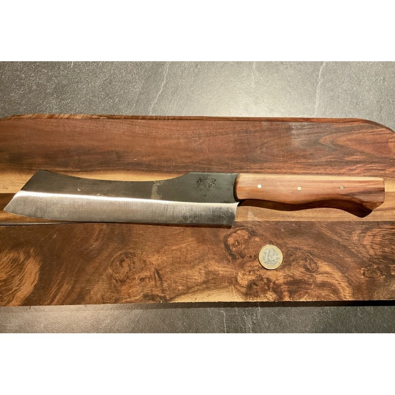 Couteaux Parcevaux, des couteaux du quotidien. Belupapa