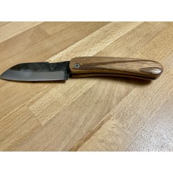 Couteaux Parcevaux, des couteaux du quotidien. Belupapa